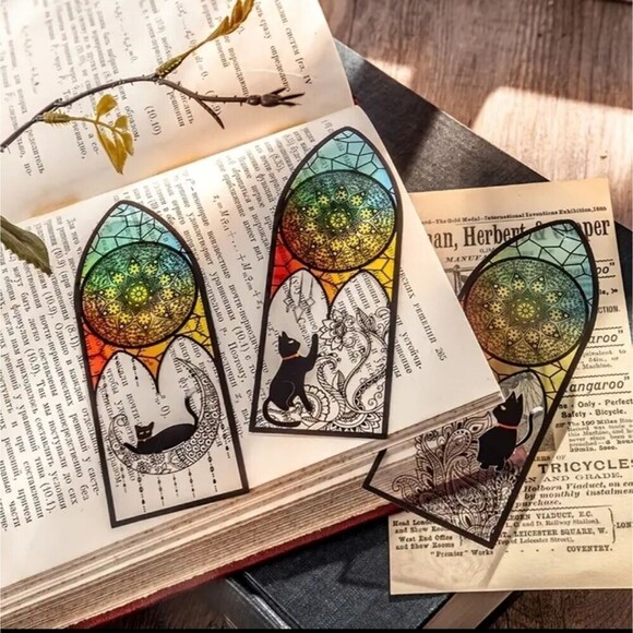 Black Cat stain glass mandala book marks - Picture 3 of 3